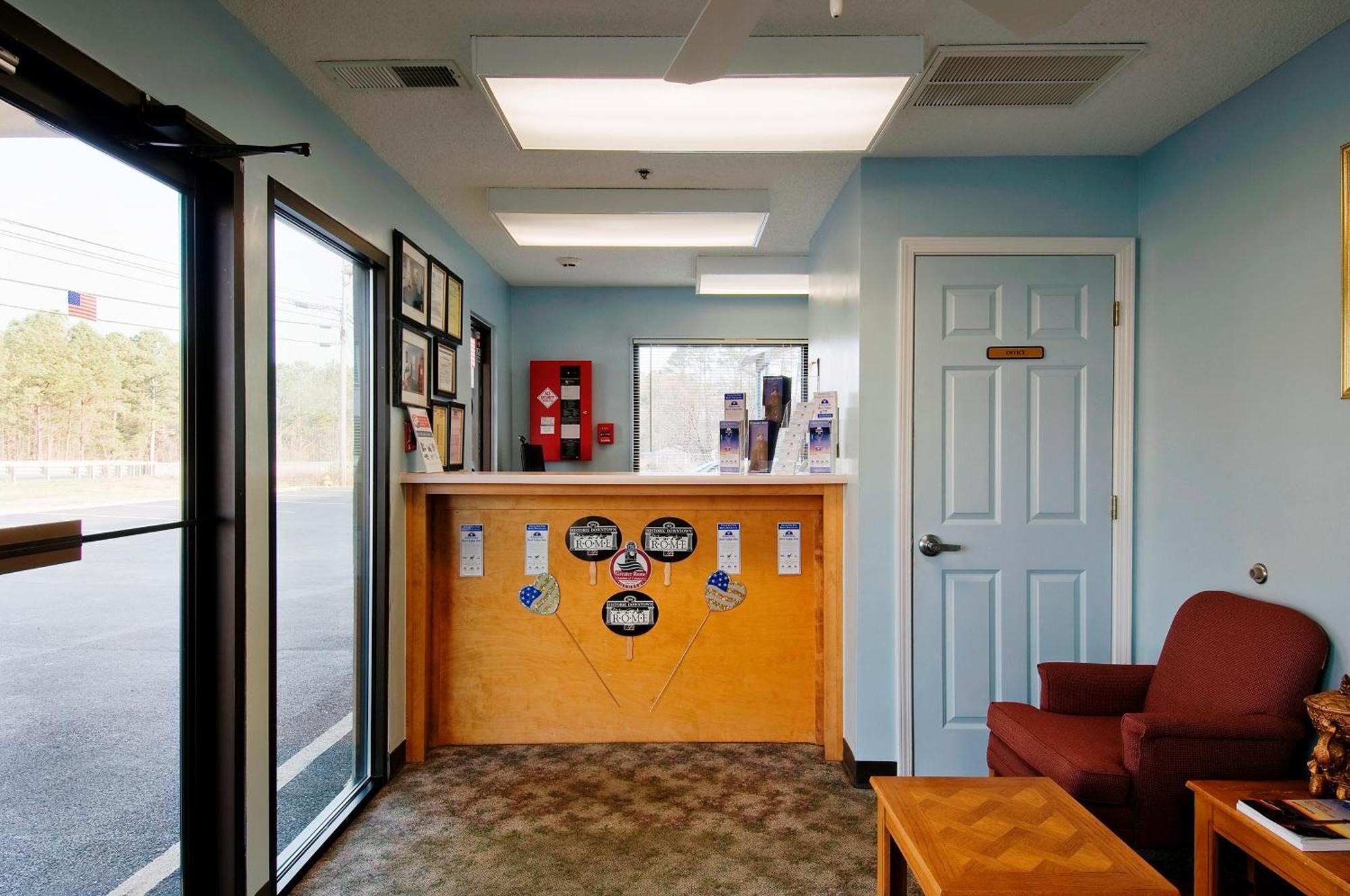 Americas Best Value Inn - Rome Lindale Екстериор снимка
