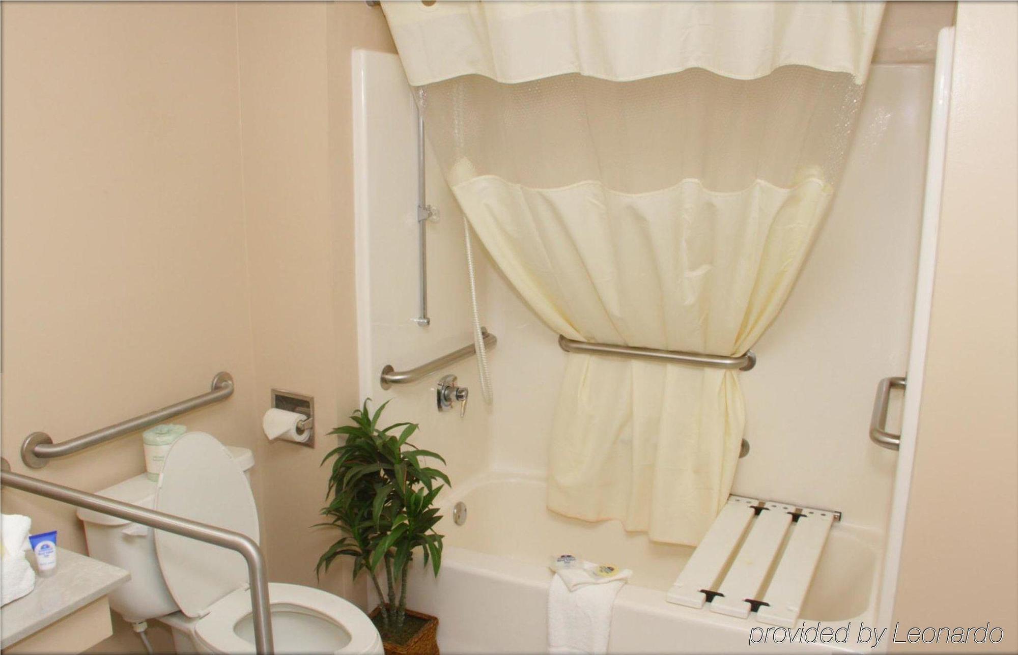 Americas Best Value Inn - Rome Lindale Екстериор снимка
